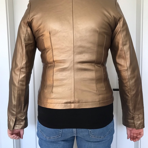 Leather size medium blazer - Picture 3 of 6
